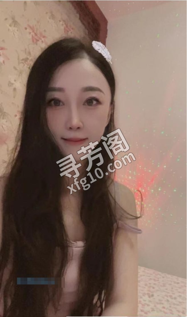 光谷小仙女 地方 年龄 25岁-30岁 颜值： 6分 500 项目 鸳鸯戏水 丝袜制服 69 爱爱， 2