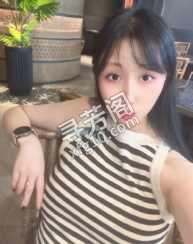 武汉少妇柒柒 位置 几岁 25岁-30岁 颜值＝ 6分 费用明细 400 项目 鸳鸯浴，波推，漫游，情趣制服 2