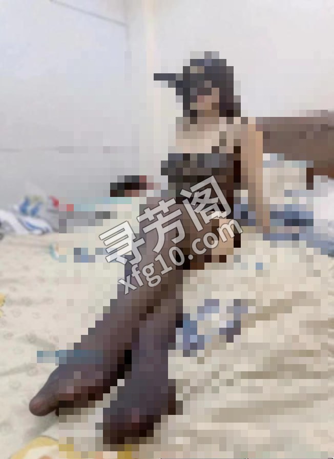 大胸美女乳交记 位置 几岁 25岁-30岁 颜值＝ 6分 费用明细 600 项目 乳交，拍视频，舌吻，毒龙 2
