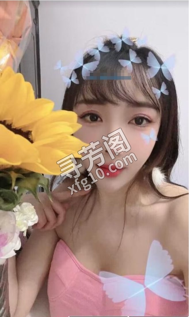 松江兼职大奶少妇 位置 松江区 几岁 25岁-30岁 颜值＝ 6分 费用明细 600 项目 全套，丝袜调情 2