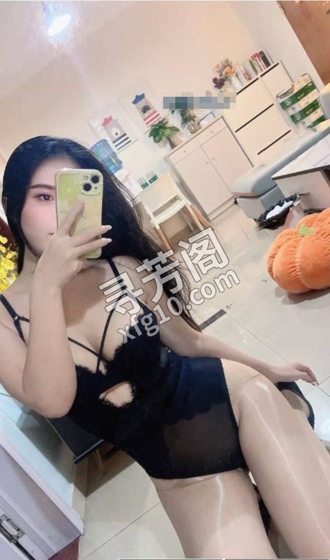 锦江翘臀美少妇玲珑 地区 年龄 25岁-30岁 颜值 6分 价格 700 服务 陪浴 按摩 波推 阴推 深喉 2