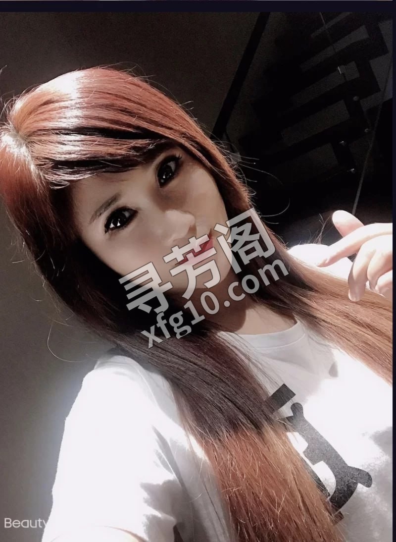 大理风骚少妇 位置 几岁 25岁-30岁 颜值＝ 8分 费用明细 600一次1000两次 项目 漫游，胸推 3