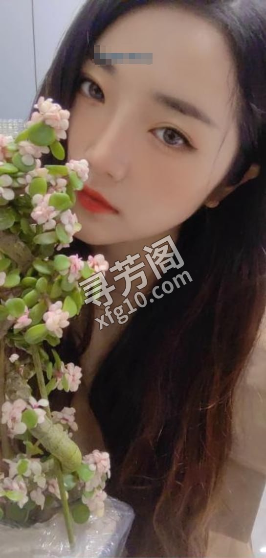 汉口小物语 位置 几岁 25岁-30岁 颜值＝ 6分 费用明细 600 项目 该有都有 地球号 号 2