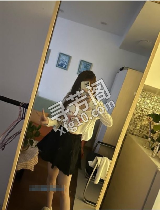 胸霸美女媛媛 位置 几岁 25岁-30岁 颜值＝ 6分 费用明细 600 项目 洗浴，制服丝袜，胸推，口交 2