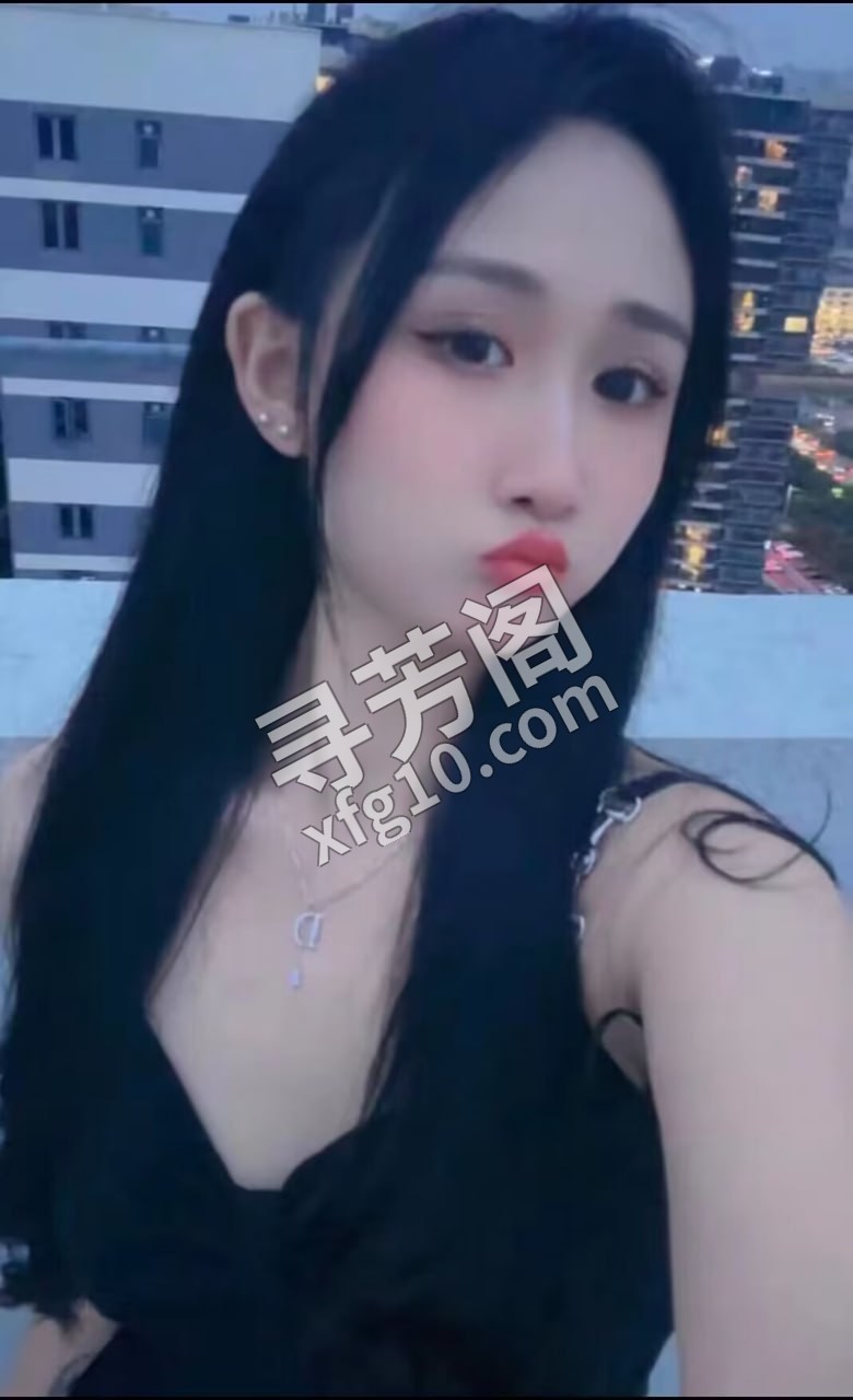 东莞大朗小巧儿 位置 几岁 20岁-30岁 颜值＝ 8分 费用明细 700 项目 鸳鸯浴，吹箫，kiss 2