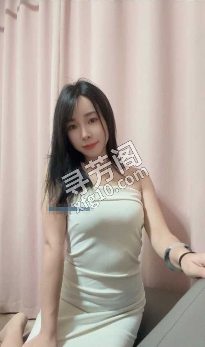 白云永泰丽娜 位置 几岁 25岁-30岁 颜值＝ 6分 费用明细 400 项目 一起洗澡，调情，无套吹，漫游 2