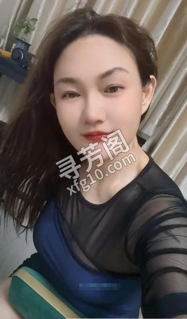 知性御姐风 位置 几岁 25岁-30岁 颜值＝ 6分 费用明细 900 项目 指滑，采耳 地球号 3