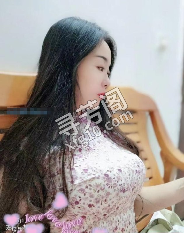 大胸少妇九儿 位置 几岁 30岁-40岁 颜值＝ 6分 费用明细 400 项目 波推，69，毒龙，口爆，按摩 2