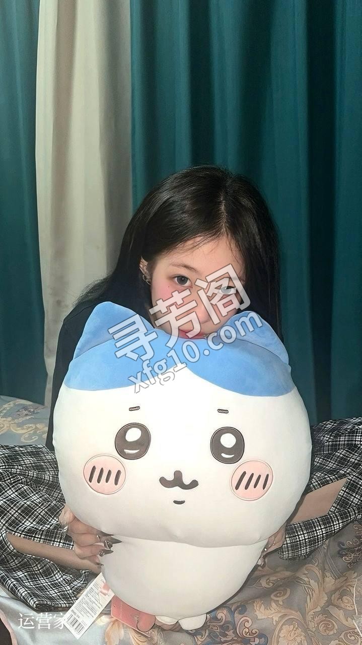 主人，您好我们是一家高端私密女仆陪玩俱乐部 4