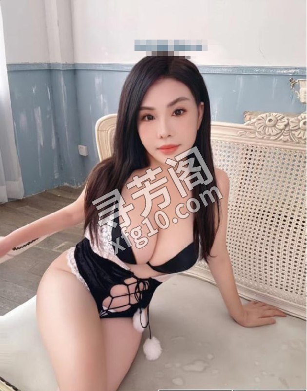 巨乳妃妃姐 位置 几岁 30岁-40岁 颜值＝ 6分 费用明细 400 项目 鸳鸯浴，十指弹琴，两点一线，波推 2