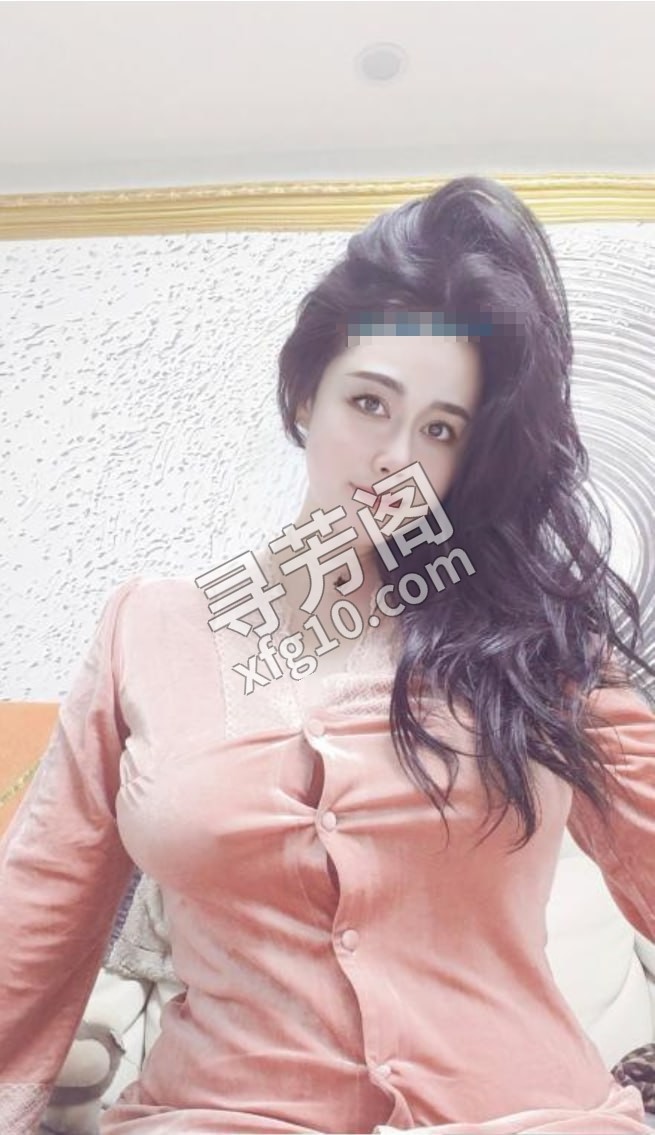 栖霞高挑美女 位置 几岁 30岁-40岁 颜值＝ 6分 费用明细 600 项目 漫游，波推，69，口，情趣内衣 2