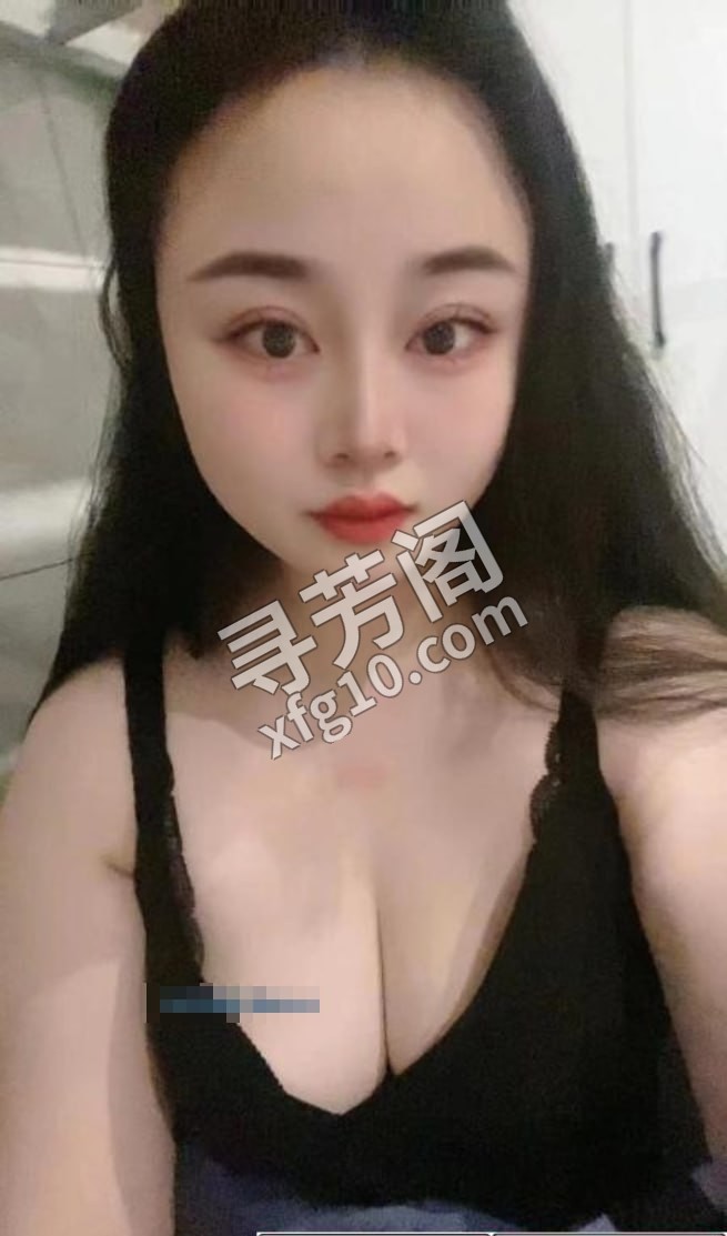 鼓楼性价比中项 位置 几岁 25岁-30岁 颜值＝ 6分 费用明细 400 项目 qlkb dl 蛇纹 水中笑 3