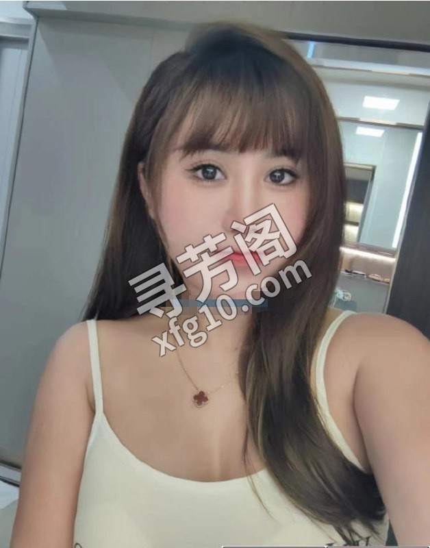 佛山彩虹糖 位置 几岁 25岁-30岁 颜值＝ 6分 费用明细 500 项目 鸳鸯浴 水潇 吻 69 漫游 2