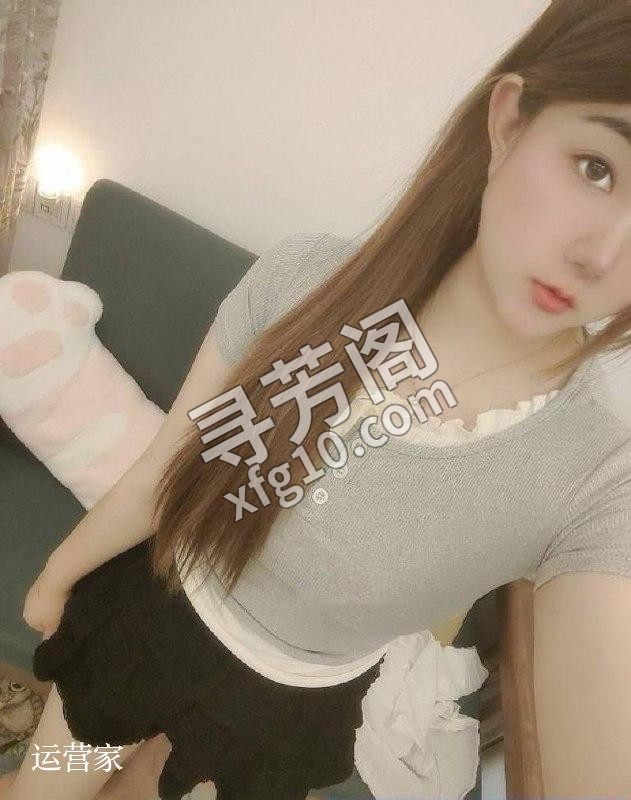 龙岗 600 朋友介绍，联系上，发来照片，一眼就看中，是一兼职少妇姐姐，很漂亮，身材非常好 3