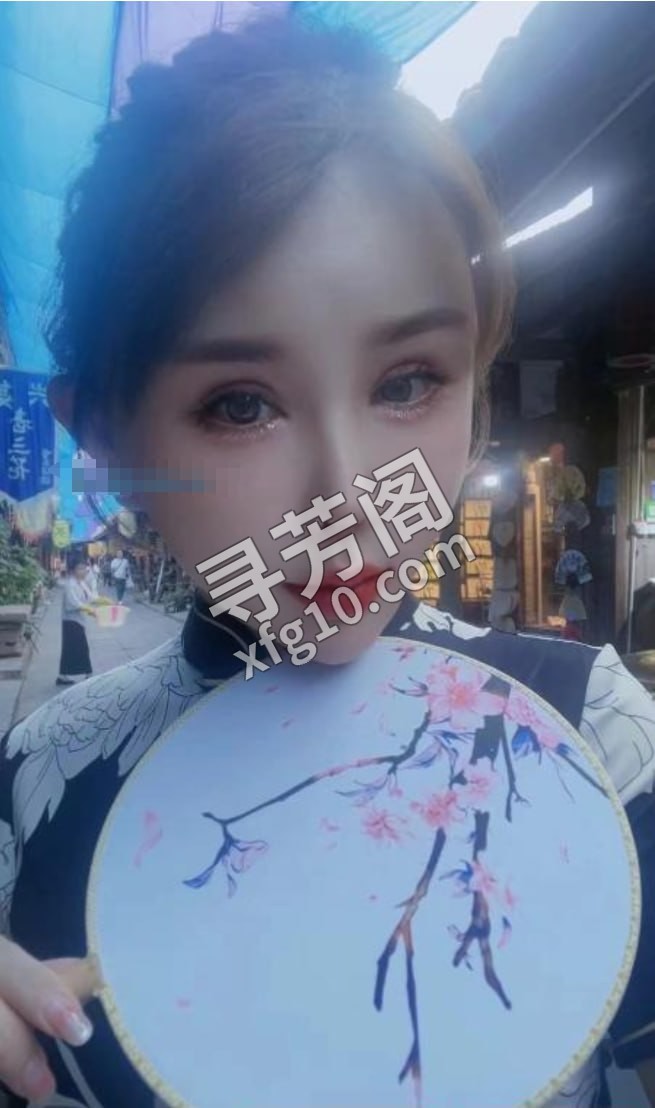 很骚的小姐姐 位置 几岁 25岁-30岁 颜值＝ 6分 费用明细 500 项目 鸳鸯浴，舌吻，毒龙，六九 地球号 2