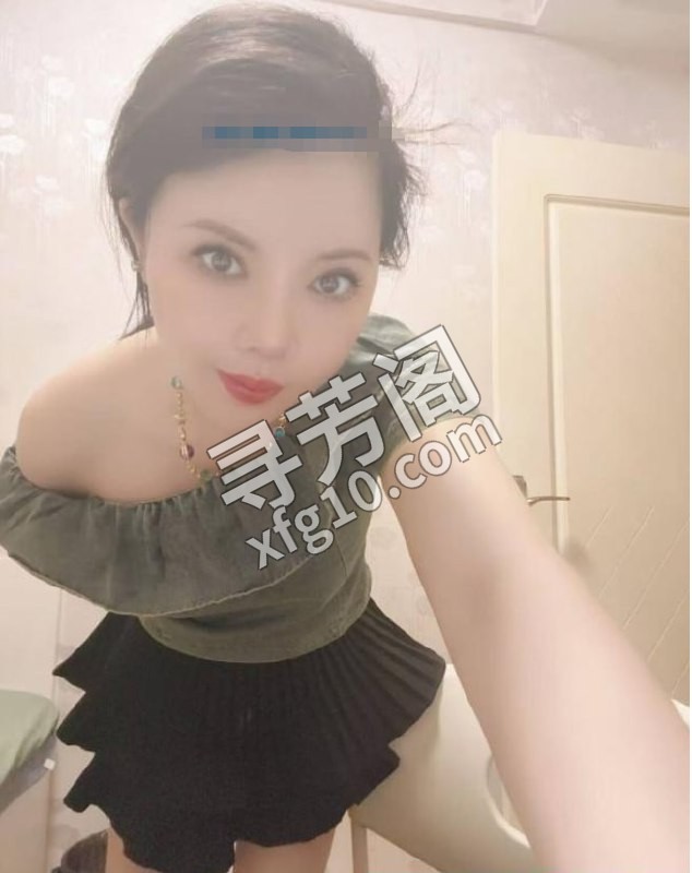 武侯个人项目雅雅 位置 几岁 25岁-30岁 颜值＝ 6分 费用明细 500 项目 毒龙钻 过水 制服丝袜 3