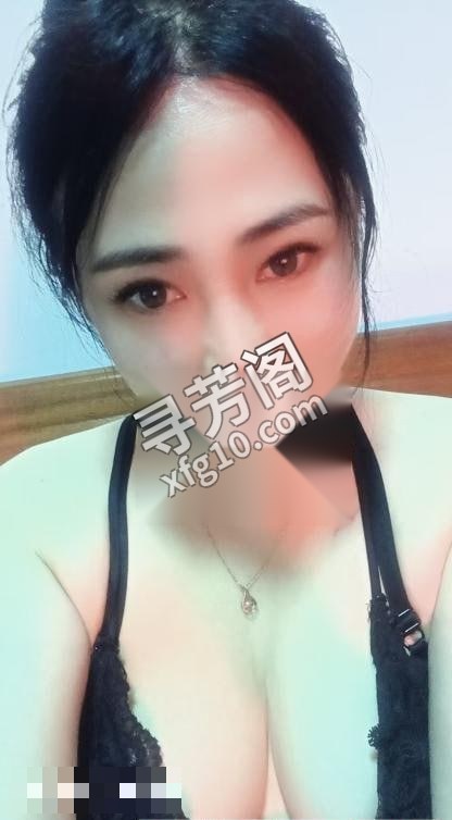 胸大屁股大水多 2