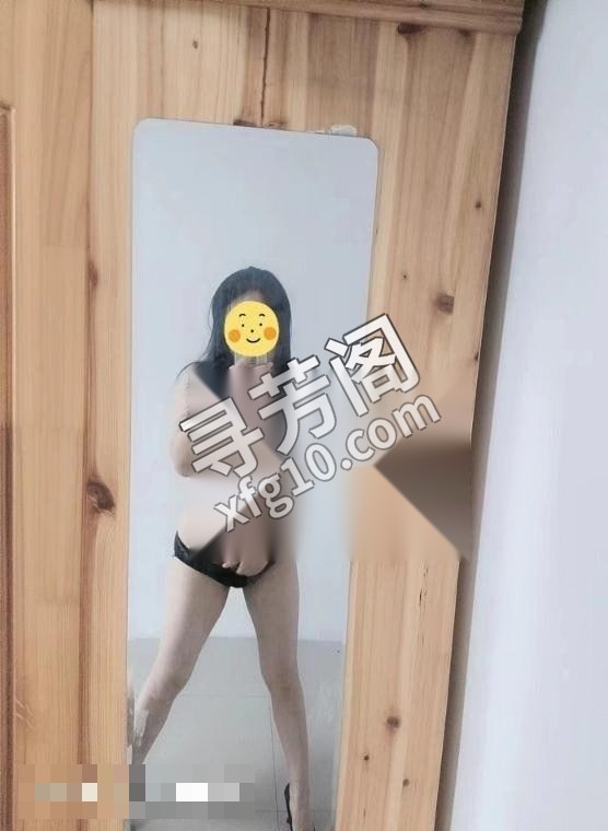 普陀肥臀肉体人妻 2