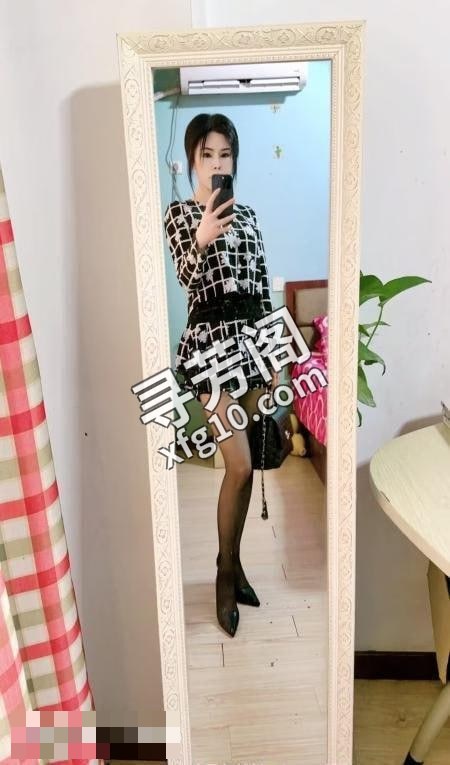 长腿姐姐极致性感 3