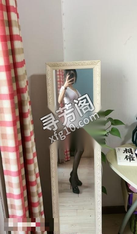 长腿姐姐极致性感 2