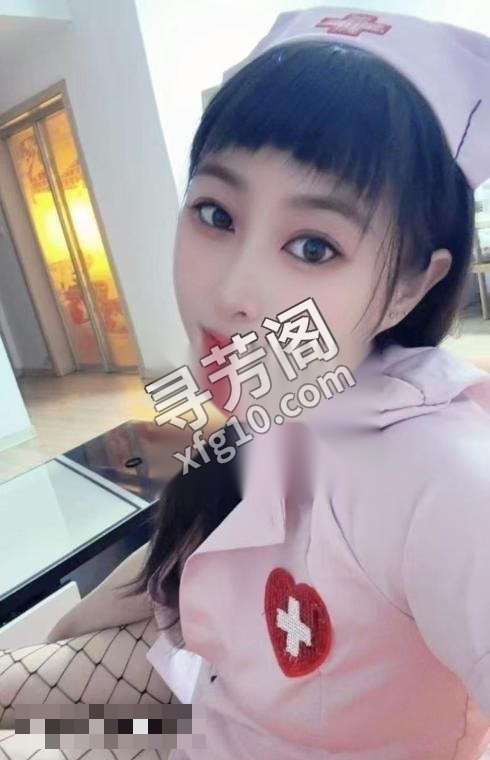 新吴风骚小少妇程程 2