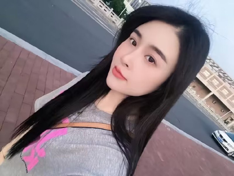 青岛李村绝色佳人 2