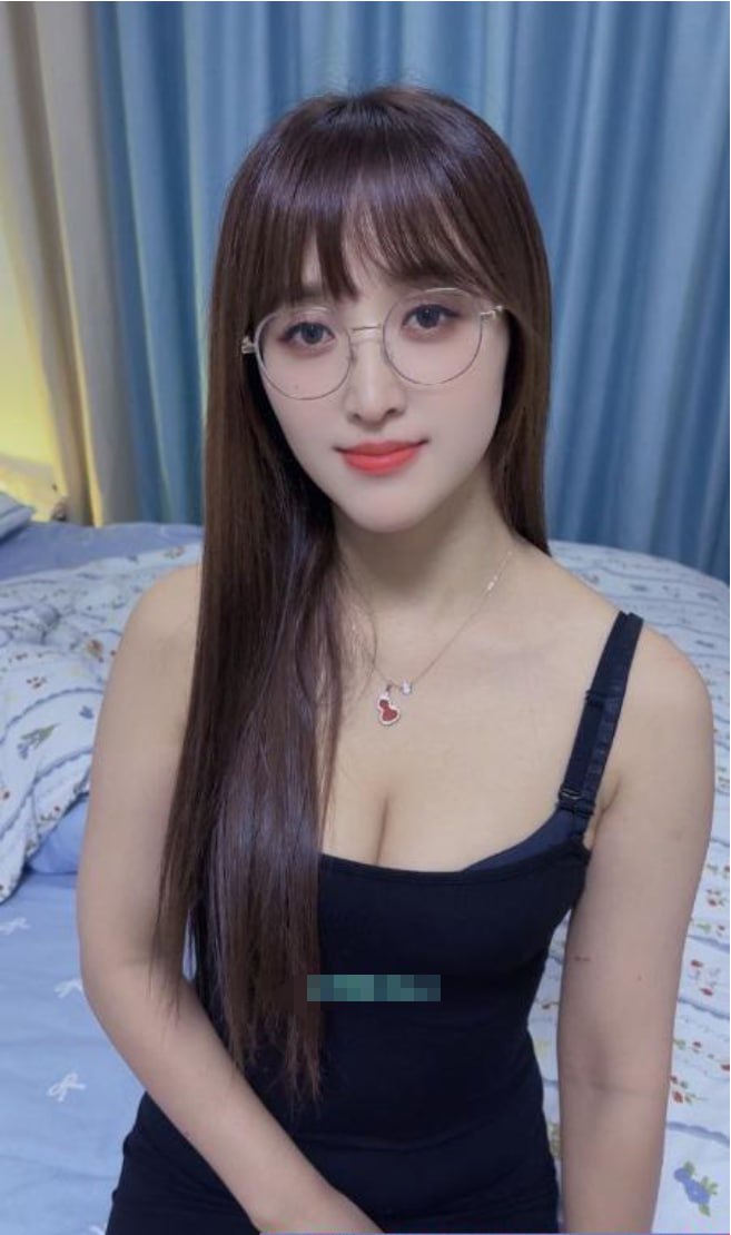 服务系小少妇丽莎 4