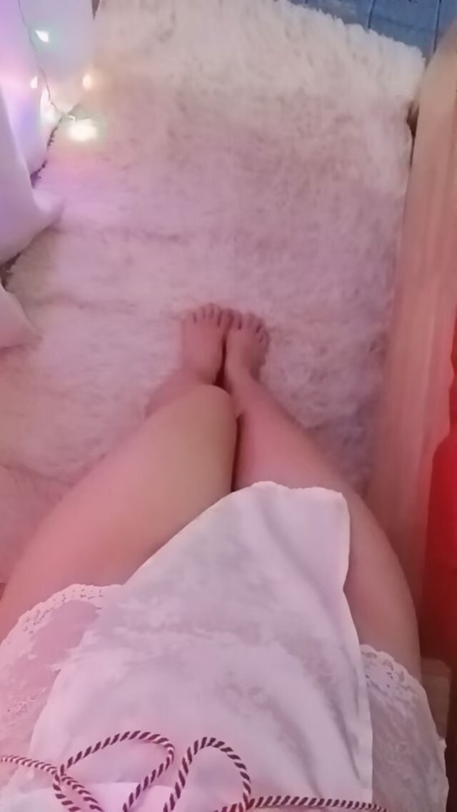 日本泡泡指滑水床av推油 5