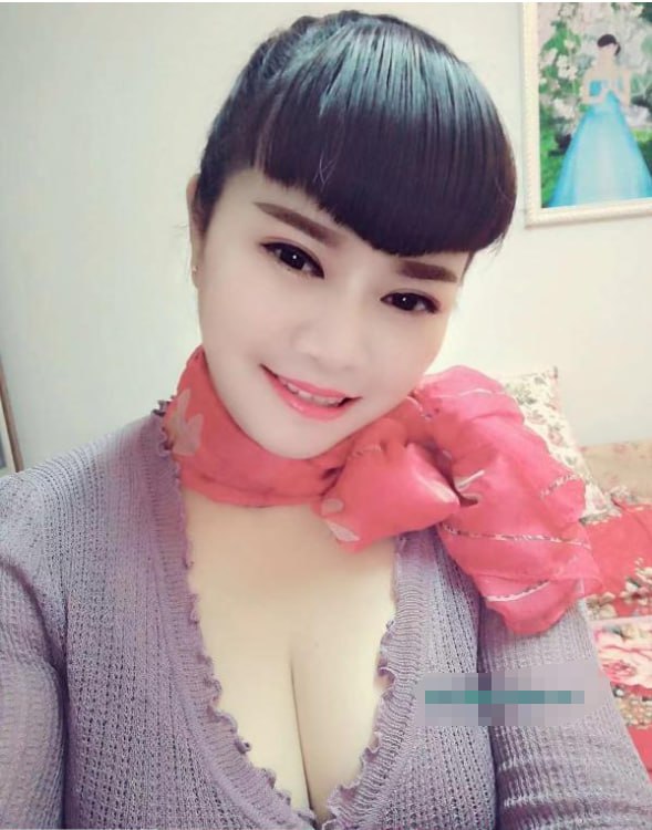 肥臀大波熟女荷花 2
