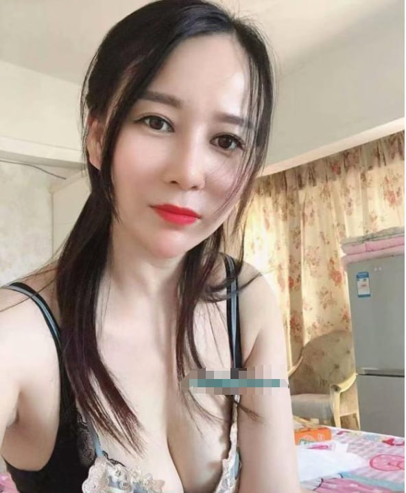 沌口经开熟女丹丹 2