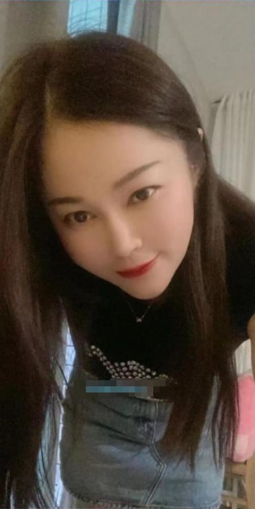 OL大胸婷婷 3