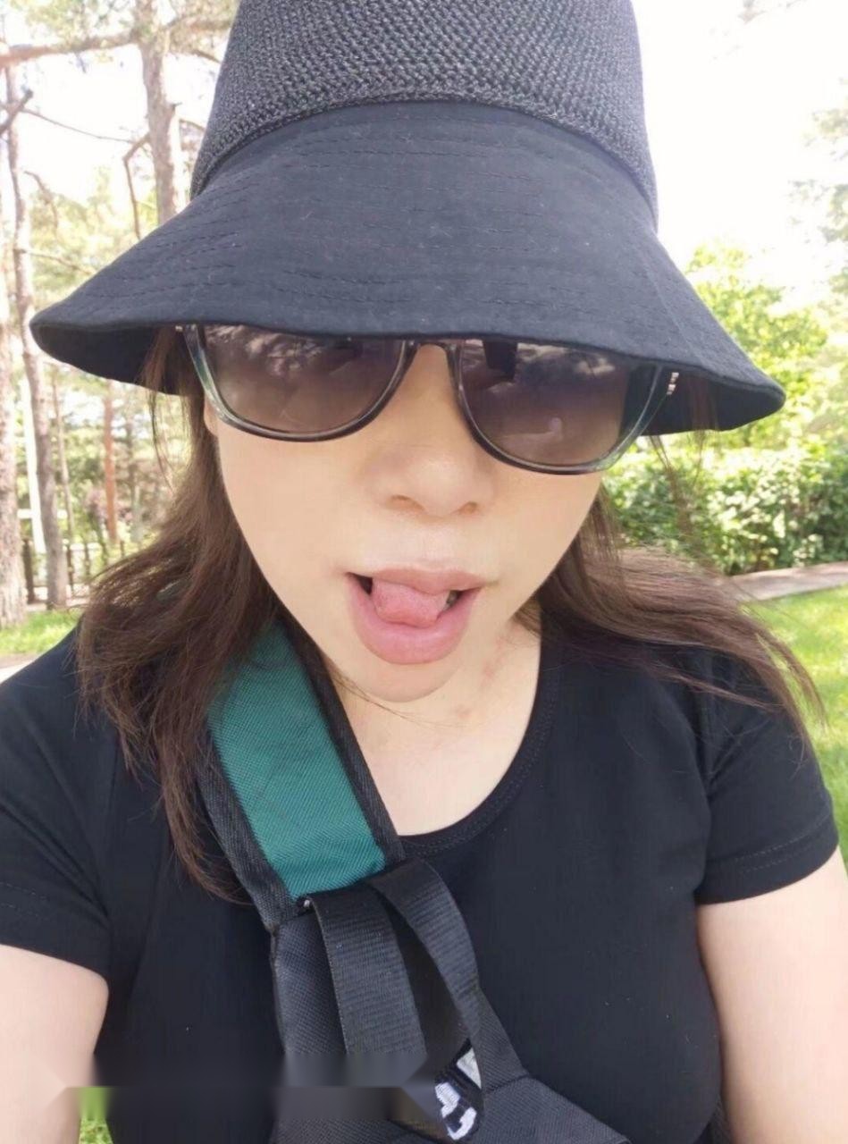 骚熟女低价湿穴伺候 肥臀奶子任你猛干 3