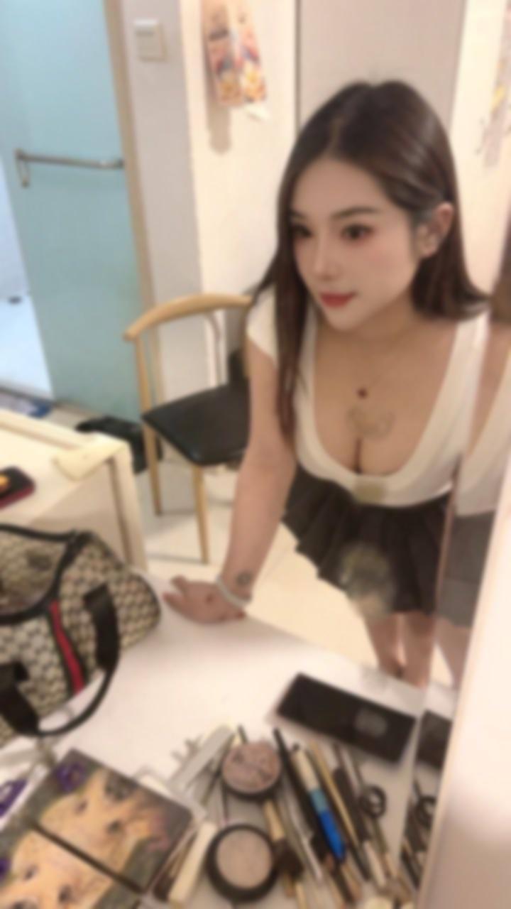 上海 浦东翘臀骚女琳琳 5