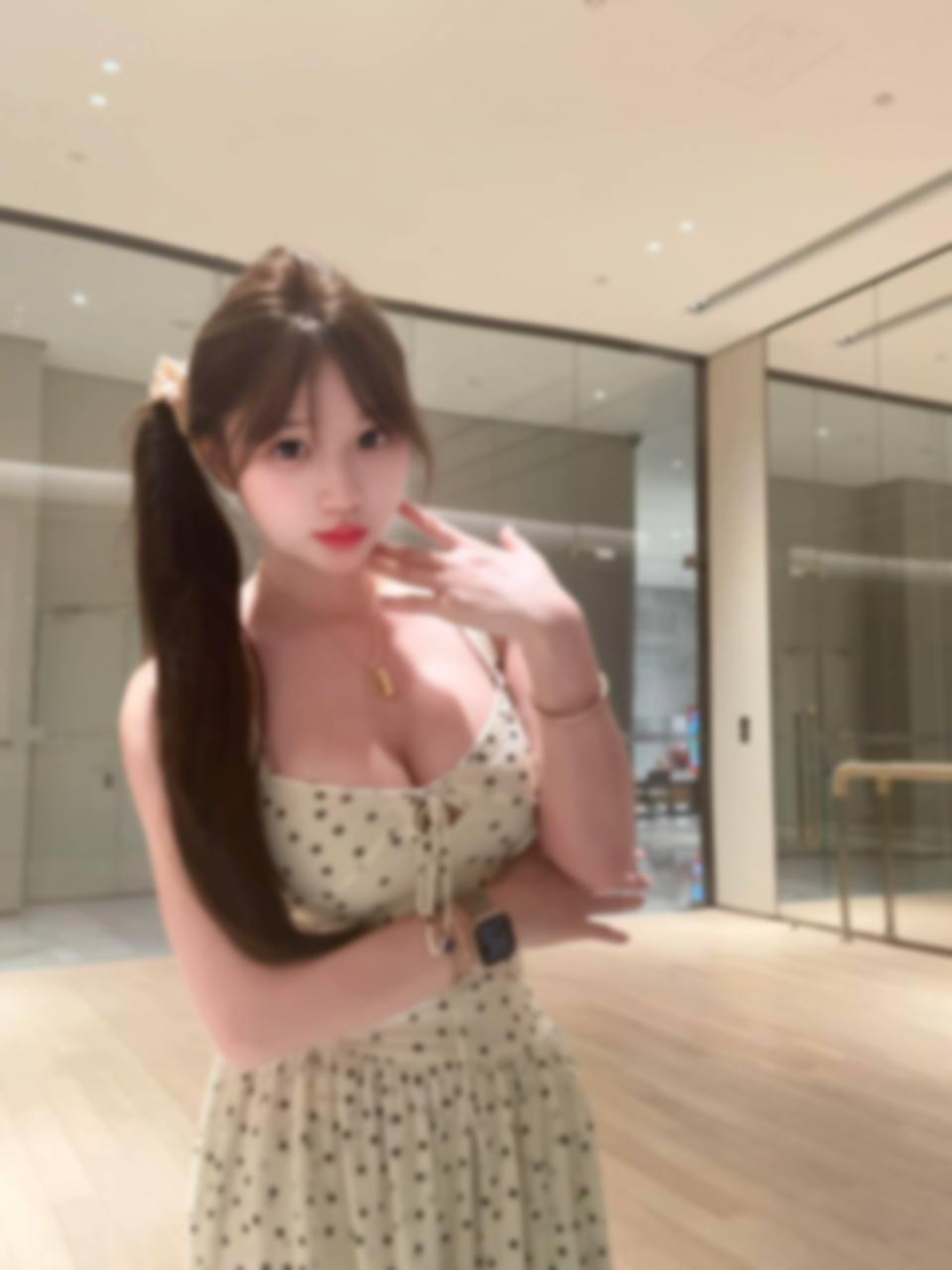 烟台清纯学生妹兼职陪玩 2