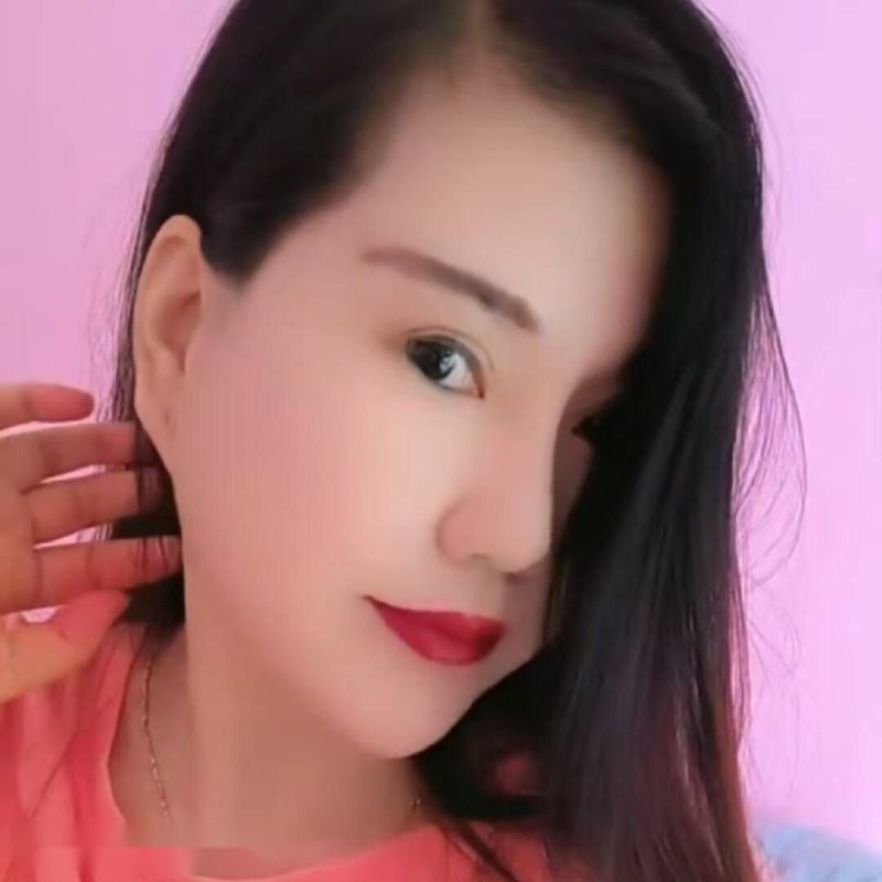 宝山宝杨路藏着一位欲火难耐的熟女，她丰满 2