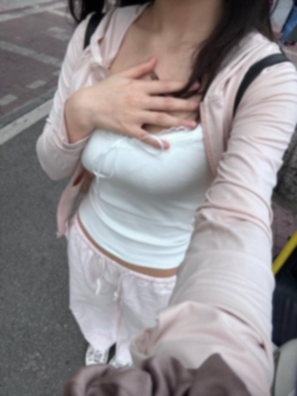 合肥本地22岁小妞，163cm娇躯，98 2