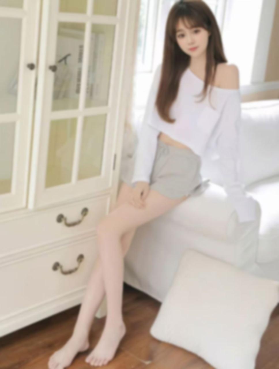 广州白云的乖巧小妖精颖儿今晚在线 2