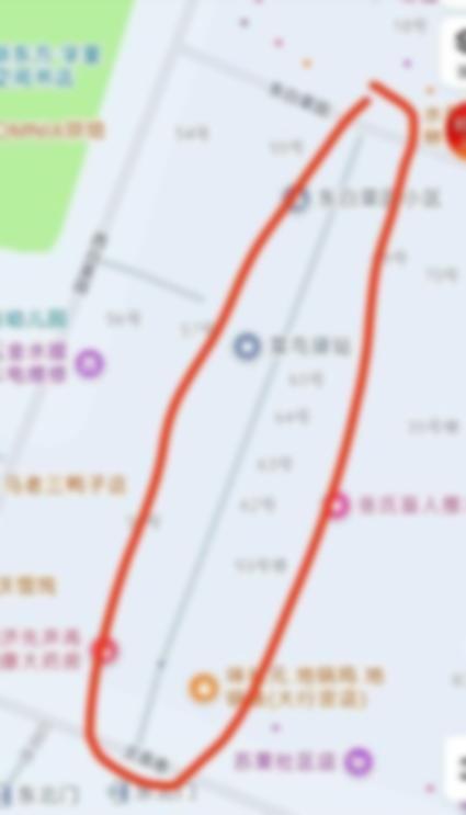 南京大行宫夜色正浓，我被一个丰满的女人拉 2